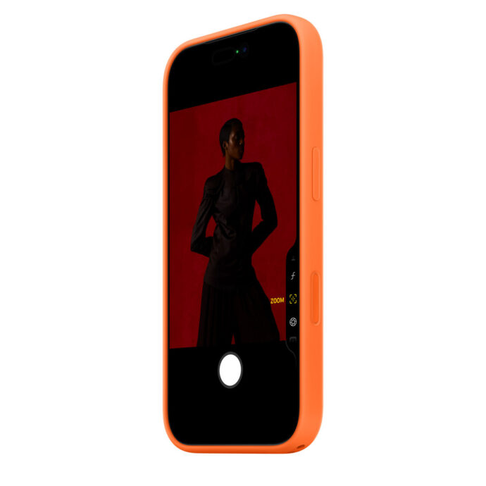 iPhone 17 Pro Silicone Case with MagSafe - Image 3